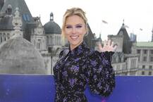 इवेंट में अपने इस लुक से स्कार्लेट जोहानसन ने बटोरी सुर्खियां, देखें तस्वीरें