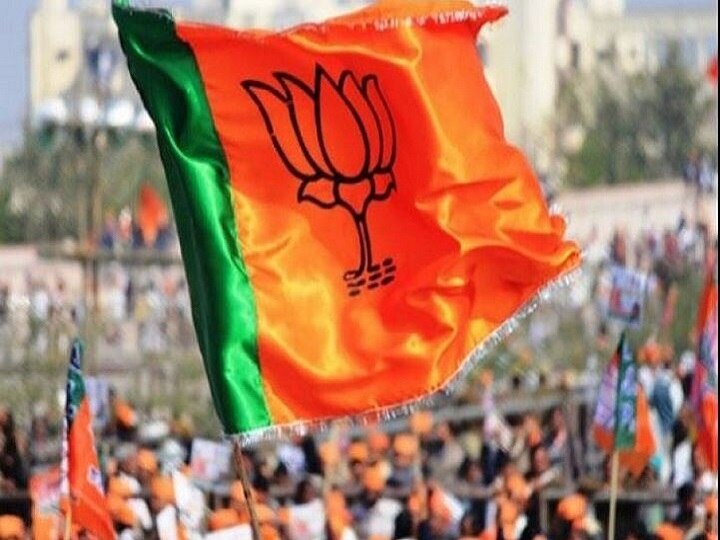 Lok Sabha election 2019- BJP demands  Election Commission lift ban from Yogi Adityanath लोकसभा चुनाव: योगी ने सिर्फ अपने आराध्य का नाम लिया है, प्रतिबंध हटाए निर्वाचन आयोग- बीजेपी