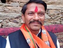 बीजेपी विधायक की धमकी- मोदी साहब ने कैमरे लगा रखे हैं, वोट नहीं दिया तो काम नहीं मिलेगा