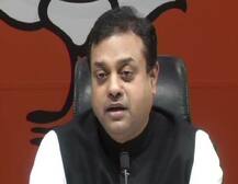 पुरी में बीजेपी के संबित पात्रा का कांग्रेस और बीजेडी प्रवक्ताओं से मुकाबला, बाहरी इलाकों में किया बड़ा रोड शो