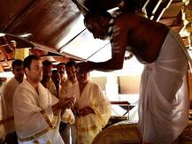 केरल: राहुल गांधी ने किया पापनाशिनी नदी के पास अनुष्ठान, मलयाली मुंडू पहने दिखे