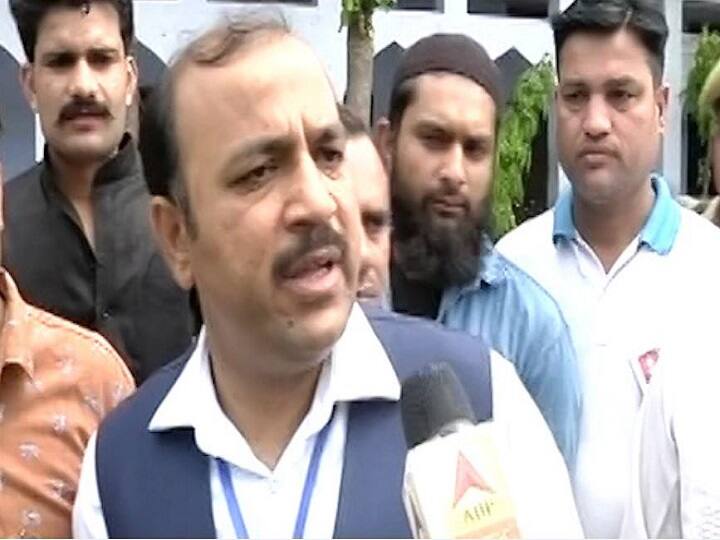 लोकसभा चुनाव: अमरोहा से BSP उम्मीदवार दानिश अली का आरोप, बीजेपी के कार्यकर्ता बुर्के पहन कर रहे हैं वोटिंग Lok Sabha election- BSP candidate from Amroha Danish Ali's alleged BJP workers to voting in burkha लोकसभा चुनाव: अमरोहा से BSP उम्मीदवार दानिश अली का आरोप, बीजेपी के कार्यकर्ता बुर्के पहन कर रहे हैं वोटिंग