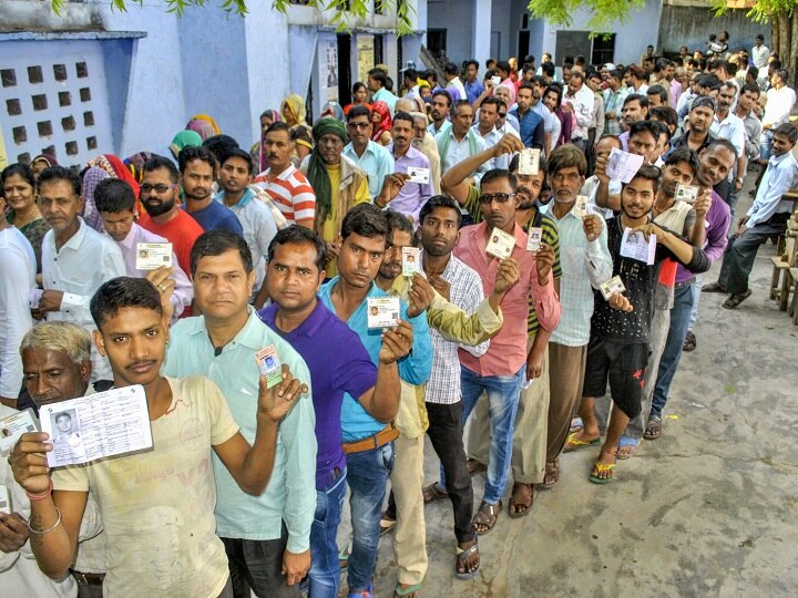 66 percent Voting percent recorded in second Phase of Loksabha Election Lok Sabha Election: दूसरे दौर में 67% मतदान, पुद्दुचेरी में सबसे ज्यादा 78 फीसदी मतदान
