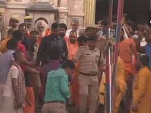 वाराणसी के संकटमोचन मंदिर में दर्शन करने पहुंचे मुख्यमंत्री योगी आदित्यनाथ