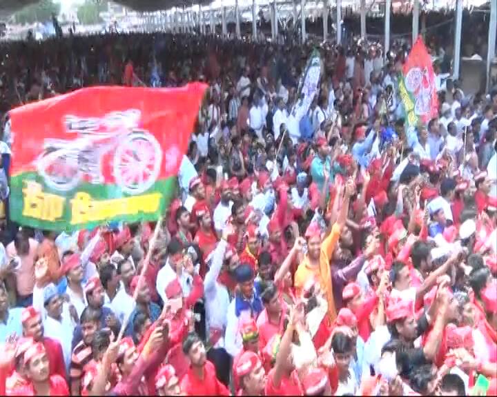 जनवरी 2019 में जब अखिलेश और मायावती के बीच गठबंधन हुआ तो मायावती ने इस कांड का भी जिक्र किया. उन्होंने कहा, ''हमने बीजेपी को रोकने के लिए पहले भी गठबंधन किया था. ये गठबंधन कुछ गंभीर कारणों से ज्यादा दिनों तक नहीं चला. लेकिन अब जनहित को 2 जून 1995 के गेस्ट हाउस कांड से ऊपर रखते हुए हमने चुनावी समझौता करने का फैसला किया है.''