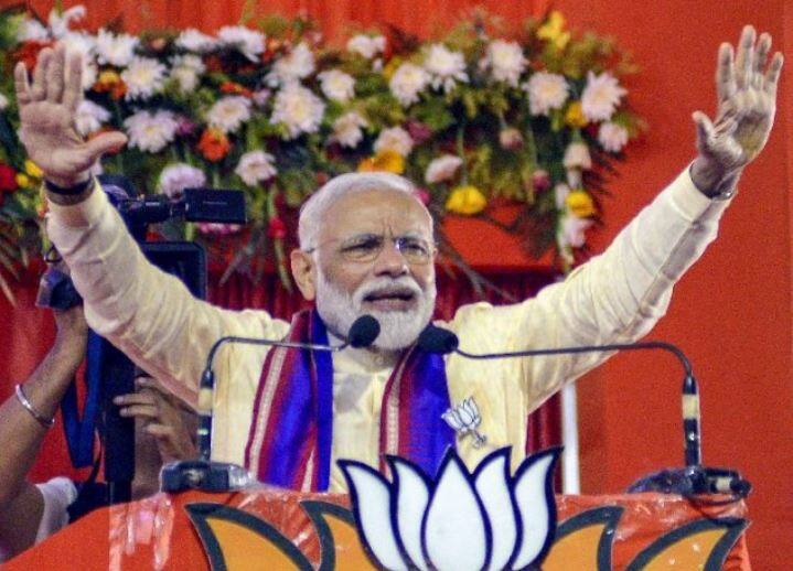 महागठबंधन पर मोदी का तंज, कहा- SP-BSP की दोस्ती टूटेगी, 23 मई की तारीख तय lok sabha election 2019 pm Narendra Modi attack sp bsp allaince says they will become enemy on 23rd may महागठबंधन पर मोदी का तंज, कहा- SP-BSP की दोस्ती टूटेगी, 23 मई की तारीख तय