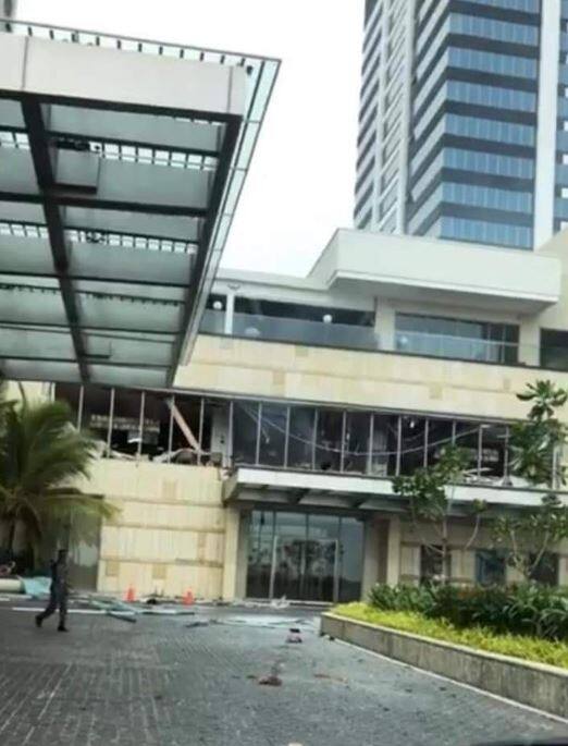 बताया जा रहा है कि इस बम धमाकों में अबतक 25 लोगों की मौत हो चुकी है.