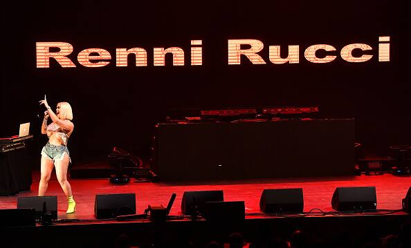 जी हां, आज हम आपको मिलवाने जा रहे हैं रैपर रेनी रूची से.