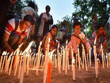 टला नहीं है खतरा, श्रीलंका पर अभी भी मंडरा रहे हैं संकट के बादल