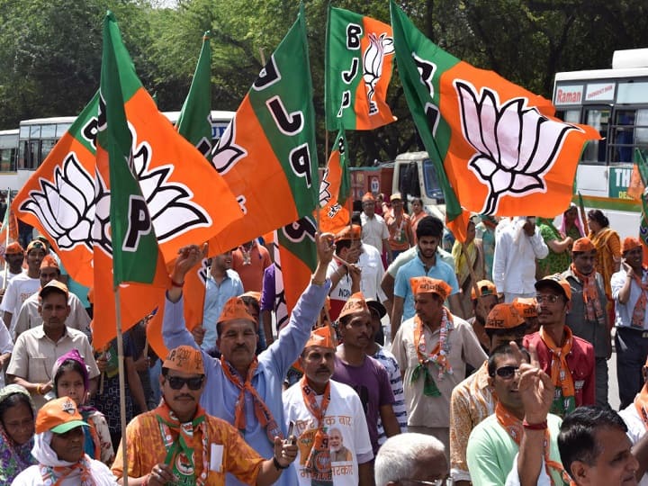 Lok Sabha Election 2019- BJP contesting more seats than Congress in this election लोकसभा चुनाव: 2009 से 2019 तक, जानिए- बीजेपी और कांग्रेस ने कब कितने उम्मीदवार उतारे