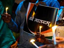 2019 के 19 मुद्दे | सीरीज-5: फिर उठा वंदे मातरम् का मुद्दा, मोदी, गिरिराज से लेकर प्रज्ञा ने ‘नहीं’ कहने वालों को लताड़ा