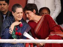 सोनिया गांधी ने लिया फैसला, बनारस से नहीं लड़ेंगी प्रियंका गांधी, जानें इसके पीछे की वजह