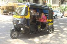 In Pics: ऑटोरिक्शा में दोस्त के साथ मस्ती करती दिखीं सारा अली खान, सामने आईं ऐसी तस्वीरें