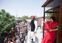 चुनाव प्रचार के आखिरी दिन डिंपल यादव ने रोड शो कर दिखाई ताकत, पीएम ने रैली कर जीत की भरी हुंकार