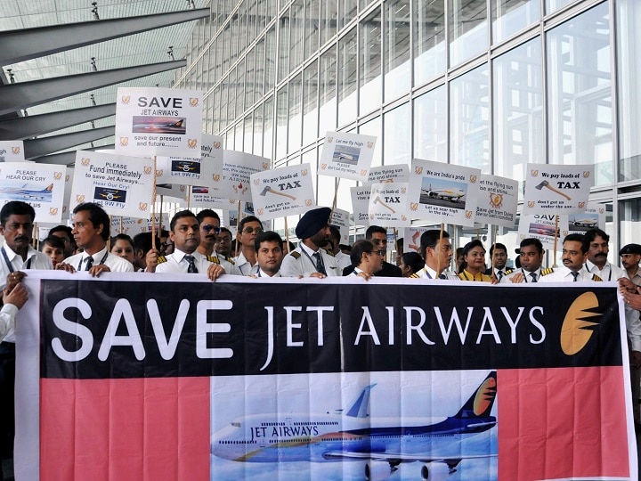 Mumbai- Jet Airways employee suffering from cancer, kills self, congress attacks modi कैंसर की बीमारी और महीने से सैलरी नहीं, जेट एयरवेज के कर्मचारी ने खुदकुशी की, कांग्रेस का मोदी पर हमला