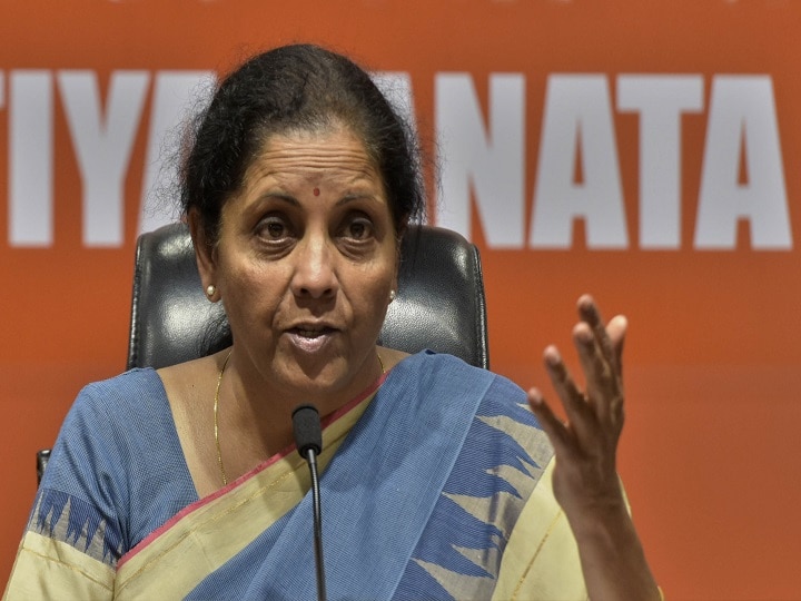 lok sabha election 2019 Nirmala Sitharaman party spokesperson to Minister of Defence journey 2019 की 19 महिलाएं: निर्मला सीतारमण का पार्टी प्रवक्ता से देश की रक्षा मंत्री तक का सफर