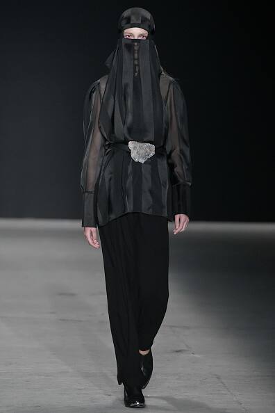 इस हिजाब कलेक्शन की खास बात थी कि मैचिंग को सेम कलर को खास ध्यान रखा गया. 