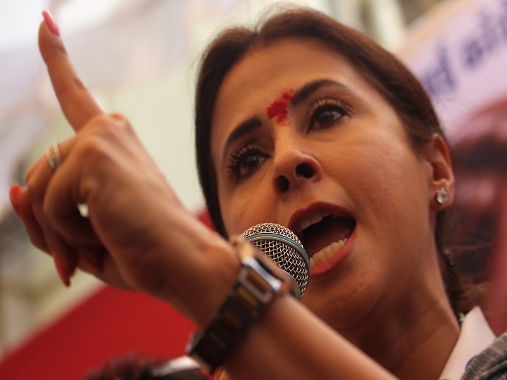 Lok sabha election 2019 Urmila Matondkar from mumbai north seat all you need to know 2019 की 19 महिलाएं: उर्मिला मातोंडकर अब अभिनय के बाद राजनीतिक मंच पर, मुंबई उत्तर से किया है इलेक्शन डेब्यू