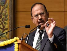 NSA अजीत  डोभाल ने किया कश्मीर घाटी का हवाई सर्वेक्षण, सुरक्षा स्थिति का जायजा लिया