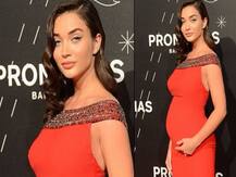 ग्लैमरस अंदाज में बेबी बंप फ्लॉन्ट करती दिखीं एमी जैक्सन, सामने आईं खूबसूरत तस्वीरें