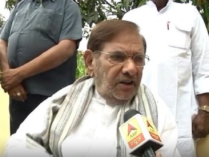 BJP made politics very cheap- Sharad Yadav on Rahul citizenship row राहुल की नागरिकता विवाद पर बोले शरद यादव, बीजेपी ने राजनीति को काफी तुच्छ बना दिया