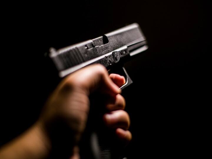 पटना में JDU के पूर्व छात्र नेता को मारी गोली, पोस्टर में फोटो को लेकर हुआ था विवाद Former student leader of JDU shot dead in Patna dispute over photo in poster ANN पटना में JDU के पूर्व छात्र नेता को मारी गोली, पोस्टर में फोटो को लेकर हुआ था विवाद