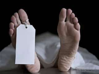 Karnataka man found alive before autopsy brain dead post mortem hospitals |  पोस्टमार्टम से ठीक पहले \'मुर्दे\' में आई जान, हिलने लगा हाथ और रोंगटे हुए  खड़े