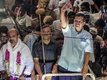 मनोज तिवारी पर केजरीवाल का विवादित बयान, कहा- नाचने वाले को नहीं, काम करने वाले को वोट दें 