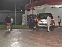 अभिषेक बच्चन को चीयर करने मां ऐश्वर्या के साथ पहुंची आराध्या, देखें तस्वीरें