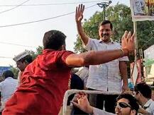 केजरीवाल को पड़ा थप्पड़: AAP ने मोदी-शाह पर लगाए आरोप, कांग्रेस बोली- TRP घटती है तभी क्यों पड़ते हैं थप्पड़?