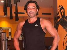 वेब की दुनिया में डेब्यू करने जा रहे हैं बॉबी देओल, कहा- काम करने के लिए बेताब हूं