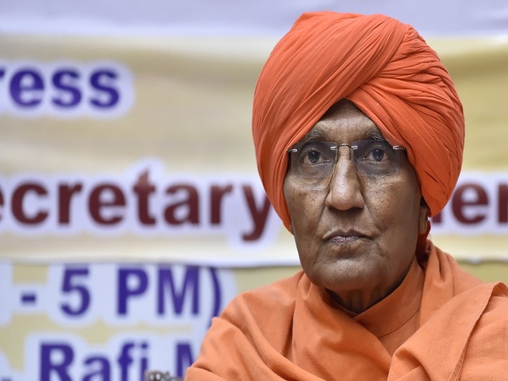 lok sabha election 2019 vote for bjp insulting Hemant karkare martyrdom swami agnivesh बीजेपी को वोट देना करकरे की शहादत का अपमानः स्वामी अग्निवेश