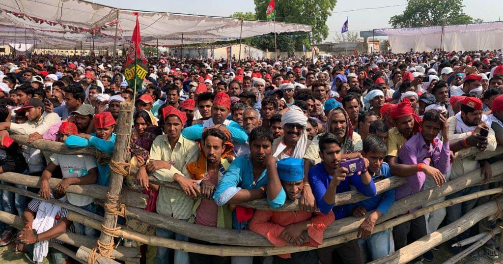 अखिलेश का योगी पर तंज, कहा- सरकार बनी तो चिलम मिलने तक कराऊंगा बाबा के घर की जांच