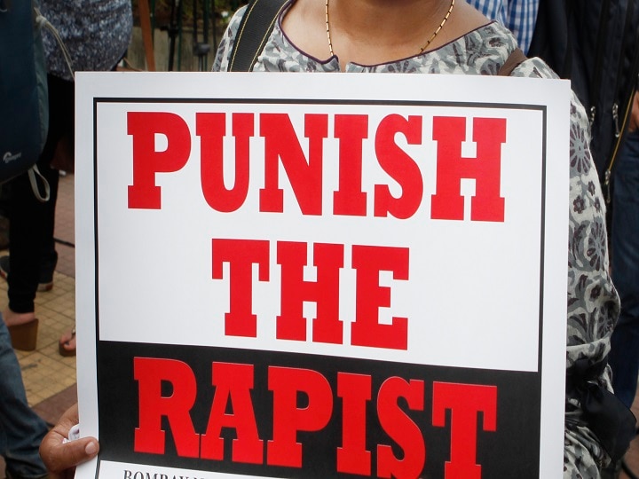 Rajasthan gang raped Alwar Case registered राजस्थानः पति के सामने महिला के गैंगरेप का बनाया वीडियो, सोशल मीडिया पर किया वायरल