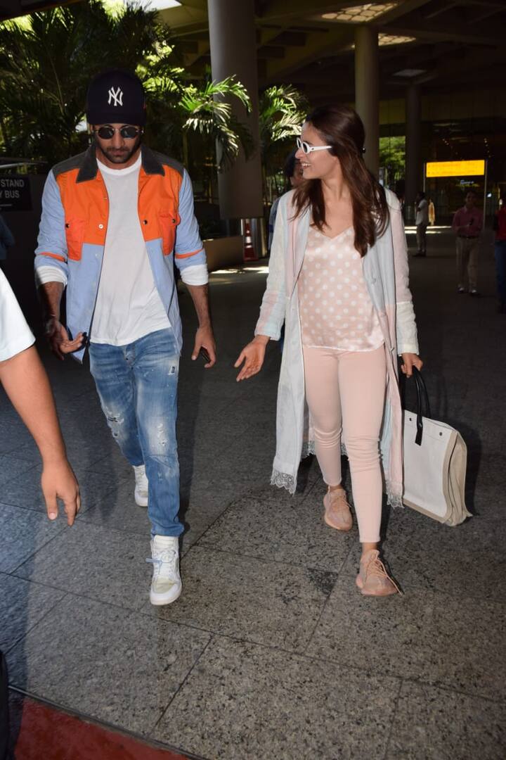 फिल्म की अनुमानित लागत 150 करोड़ रुपए हैं. इसे दुनिया के कई देशों में शूट किया गया है. कुछ दिनों पहले ही आलिया और रणबीर की इस फिल्म की शूटिंग के दौरान की तस्वीरें सामने आई थीं.