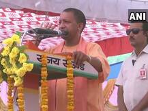 विकास तो मैं कर ही रहा हूं, ऐसा भोजपुरी कलाकार लाया हूं जो आपका मनोरंजन कर सके- योगी आदित्यनाथ