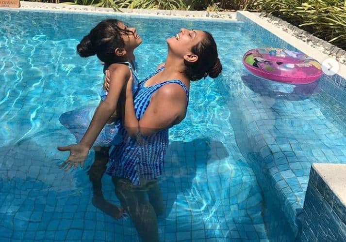 Juhi parmar explained her 5 year old daughter about her divorce Juhi Parmar ने शादी के 9 साल बाद लिया था Sachin Shroff से तलाक, बेटी को रखा अपने पास