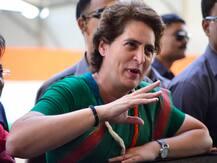 यूपी: कांग्रेस विधायक अदिति सिंह से मिलने के लिए रायबरेली पहुंचीं प्रियंका गांधी, हुआ था जानलेवा हमला