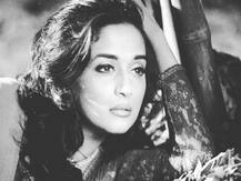 बर्थडे स्पेशल: एक वक्त पर सलमान खान और शाहरुख खान से ज्यादा फीस लेती थीं माधुरी दीक्षित