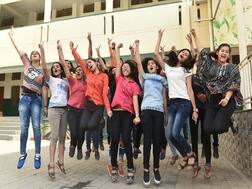 MP Board 10th Result 2020: जानिए- साल दर साल कैसे लड़कियों ने लड़कों पर बाजी मारी है