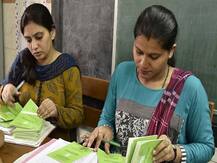 दिल्ली: अल्पसंख्यक आयोग ने कहा- सरकारी स्कूलों में उर्दू शिक्षकों के पद भरे जाएं