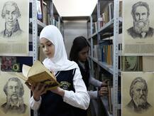 ऑस्ट्रिया: प्राइमरी स्कूलों में स्कार्फ पहनने पर लगा बैन, हो रही आलोचना