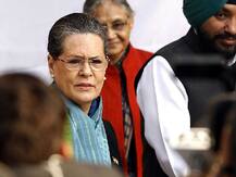 चुनाव नतीजों से पहले सोनिया गांधी ने संभाला मोर्चा, नेताओं से कहा- क्षेत्रीय पार्टियों से समझौते के लिए बात करें