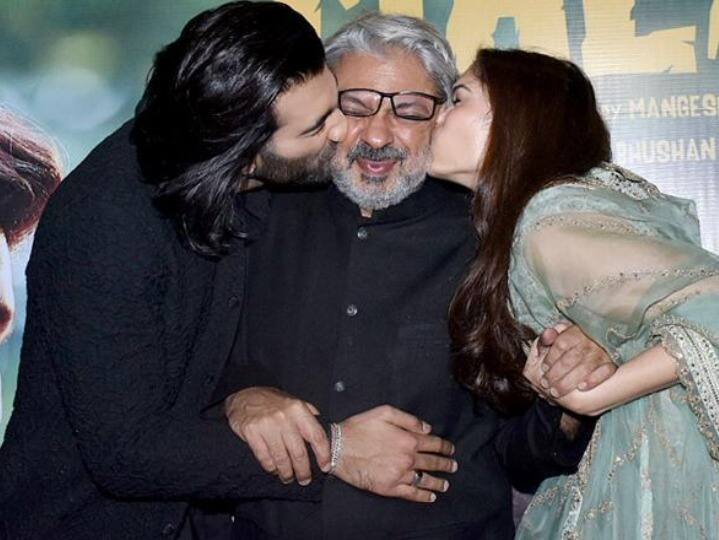 Sanjay Leela Bhansali gets emotional on the trailer launch of malal 'मलाल' के ट्रेलर लॉन्च ‌के दौरान भावुक हुए संजय लीला भंसाली