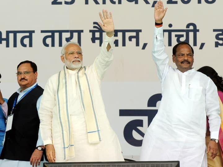 झारखंड विधानसभा चुनाव: बीजेपी ने लॉन्च किया 'घर-घर रघुवर' कार्यक्रम, योजनाओं को भुनाने की कोशिश Jharkhand Assembly election, BJP to begin campaign by ghar ghar Raghubar Abhiyan झारखंड विधानसभा चुनाव: बीजेपी ने लॉन्च किया 'घर-घर रघुवर' कार्यक्रम, योजनाओं को भुनाने की कोशिश