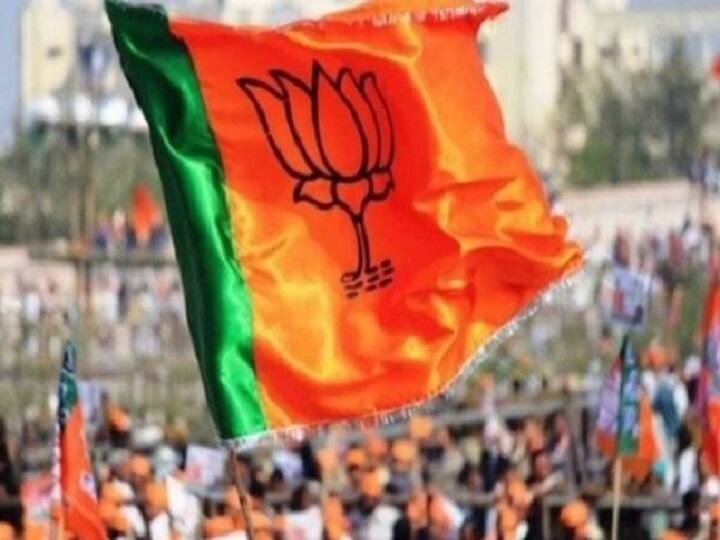 इंटरनेट विज्ञापन देने में मोदी की पार्टी अव्वल, BJP ने कांग्रेस के मुकाबले पांच गुना अधिक राशि का दिया एड BJP spends maximum among all party on advertisement on internet इंटरनेट विज्ञापन देने में मोदी की पार्टी अव्वल, BJP ने कांग्रेस के मुकाबले पांच गुना अधिक राशि का दिया एड