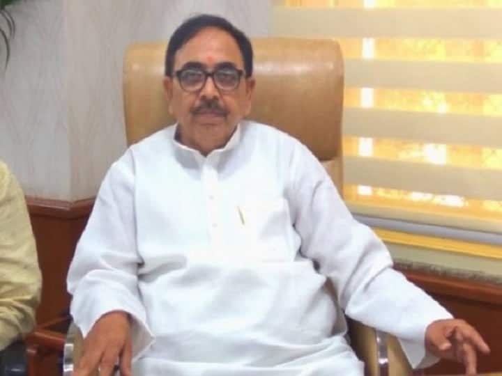 UP-BJP state president Mahendra Nath Panday said Om Prakash Rajbhar had crossed all limits यूपी: महेंद्र नाथ ने कहा, 'ओमप्रकाश राजभर ने सारी हदें पार कर दी थी'