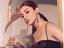 इस बीमारी से परेशान होकर क्लिनिक के चक्कर लगा रही हैं अनुष्का शर्मा, सामने आईं तस्वीरें