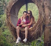 शादी के एक महीने बाद शरद मल्होत्रा और रिप्सी भाटिया ने शेयर की रोमांटिक तस्वीरें