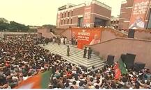 देश के कोने-कोने में मोदी लहर, हर ओर मन रहा है जीत का जश्न, देखें तस्वीरें